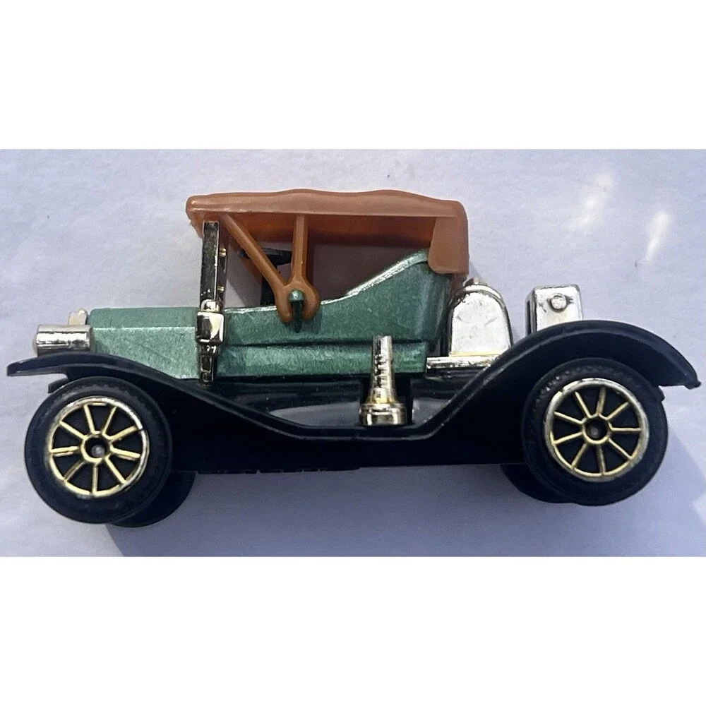 1910 Ford Model T Miniature Diecast Car Green Black No.304 Collectible